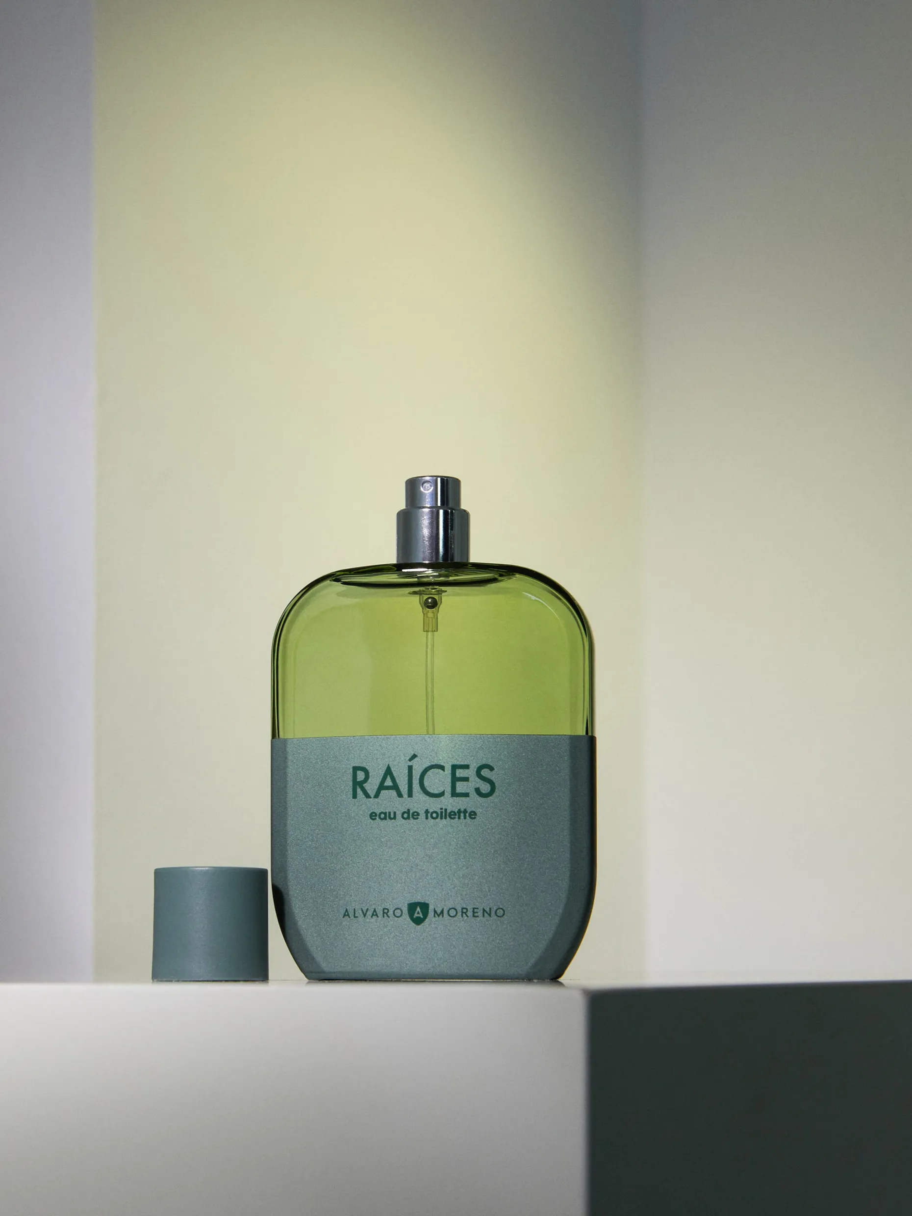 PERFUME RAICES <Alvaro Moreno Sale